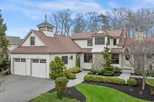 24 Whitehall Cir, Beverly, MA 01915 - Photo 4