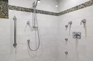 24 Whitehall Cir, Beverly, MA 01915 - Photo 20
