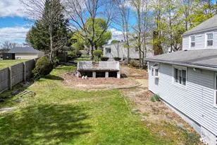 71 Holmes Ave, Weymouth, MA 02191 - Photo 8