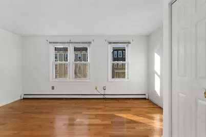 22 Mt Vernon #B, Boston, MA 02125 - Photo 8