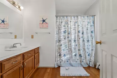 22 Mt Vernon #B, Boston, MA 02125 - Photo 16