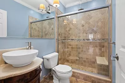 591 E 3rd St #1, Boston, MA 02127 - Photo 18
