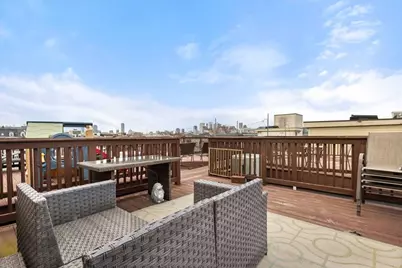 591 E 3rd St #1, Boston, MA 02127 - Photo 20