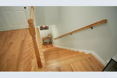 9 Hall St, Webster, MA 01570 - Photo 10
