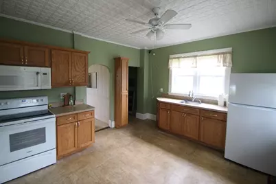 528 Harvard St, Whitman, MA 02382 - Photo 10
