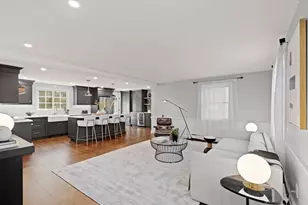 5 Alpine Cir, Wakefield, MA 01880 - Photo 10