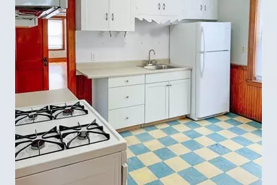 8 Wyvern St #2, Boston, MA 02131 - Photo 8