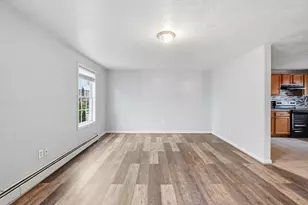 17 Bigelow St, Worcester, MA 01610 - Photo 8