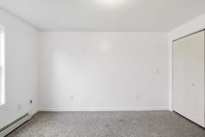 17 Bigelow St, Worcester, MA 01610 - Photo 20