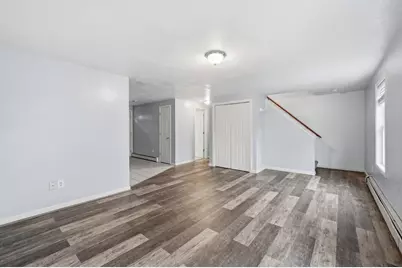 17 Bigelow St, Worcester, MA 01610 - Photo 22