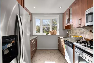 19 Albemarle St #4, Boston, MA 02115 - Photo 8