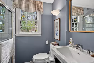 10 Davis Rd, Tyngsborough, MA 01879 - Photo 18