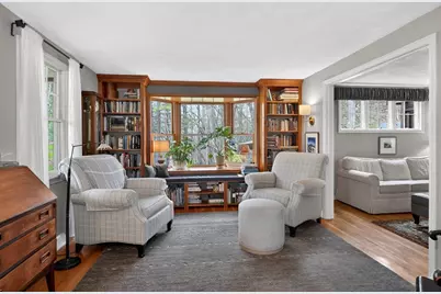 10 Davis Rd, Tyngsborough, MA 01879 - Photo 12