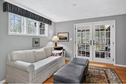 10 Davis Rd, Tyngsborough, MA 01879 - Photo 14