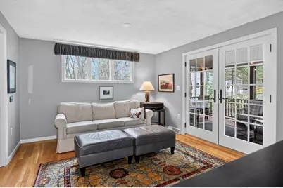 10 Davis Rd, Tyngsborough, MA 01879 - Photo 16