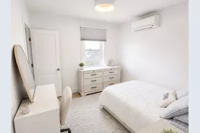 654 East Broadway #404, Boston, MA 02127 - Photo 4