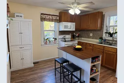 17 King Ave, Monson, MA 01057 - Photo 6
