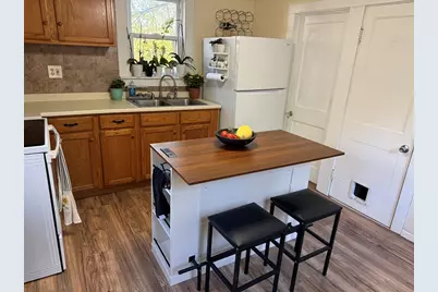 17 King Ave, Monson, MA 01057 - Photo 8