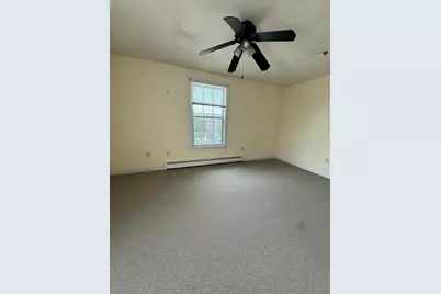 356 E Merrimack #5, Lowell, MA 01852 - Photo 4