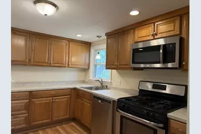 48 America St #B, Framingham, MA 01702 - Photo 8
