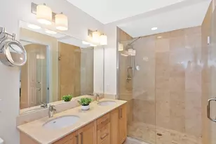 321 Hammond Pond Pkwy, Braintree, MA 02467 - Photo 22