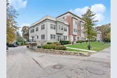 321 Hammond Pond Pkwy #106, Braintree, MA 02467 - Photo 2
