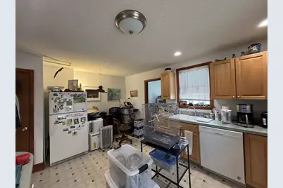 15 Clinton St #1, Newton, MA 02458 - Photo 8