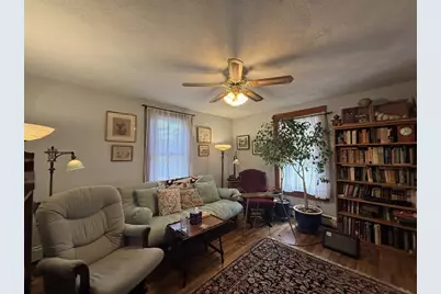 15 Clinton St #1, Newton, MA 02458 - Photo 4