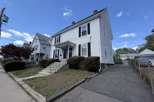 15 Clinton St, Newton, MA 02458 - Photo 2