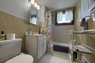 15 Clinton St, Newton, MA 02458 - Photo 12