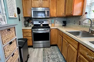 187 Mill St, New Bedford, MA 02740 - Photo 10