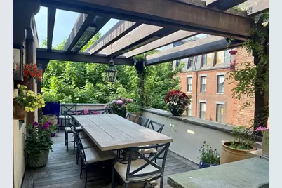 107-109 Chestnut Street #PH, Boston, MA 02108 - Photo 10