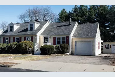 71 Elinor Rd, Newton, MA 02461 - Photo 2