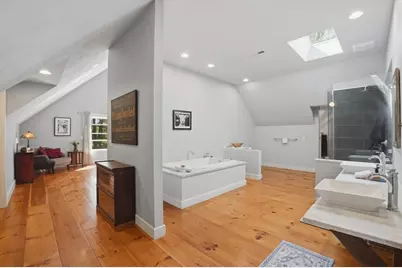 55 Concord St, Holliston, MA 01746 - Photo 22