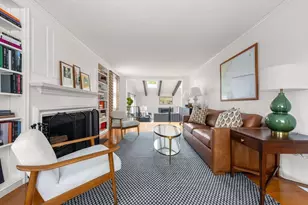 256 Robbins St, Milton, MA 02186 - Photo 4