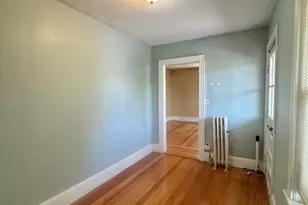 55 Brown St, Waltham, MA 02453 - Photo 6
