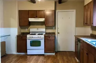 55 Brown St, Waltham, MA 02453 - Photo 8