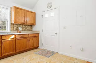 16 Gates Crossing, Leominster, MA 01453 - Photo 2