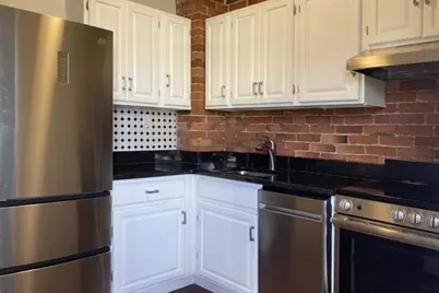 166 Broadway St #2, Somerville, MA 02145 - Photo 2
