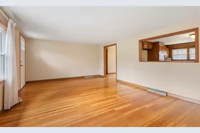 118 County St, Lakeville, MA 02347 - Photo 12