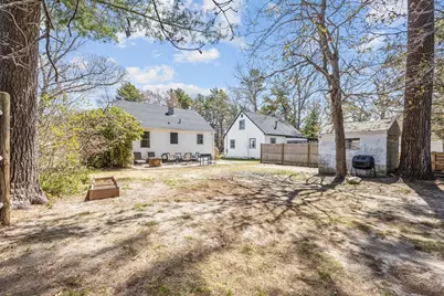 90 Hathaway St, Wareham, MA 02571 - Photo 28