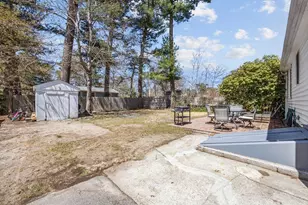 90 Hathaway St, Wareham, MA 02571 - Photo 32