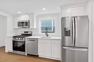 79 2nd St, Medford, MA 02155 - Photo 6