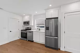 79 2nd St, Medford, MA 02155 - Photo 18