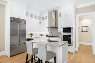 131 St Botolph St, Boston, MA 02116 - Photo 6