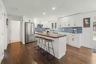 25 Moon Compass Ln, Sandwich, MA 02563 - Photo 1