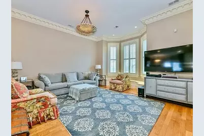 61 M #1, Boston, MA 02127 - Photo 8