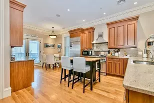 61 M, Boston, MA 02127 - Photo 2