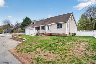 40 Anthony Rd., Tewksbury, MA 01876 - Photo 2