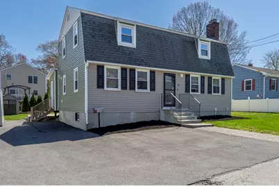 185 Eighteenth St, Lowell, MA 01850 - Photo 2